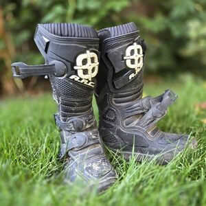 Black A.R.C. Youth Motorcycle/Motocross/Dirt Biking Boots